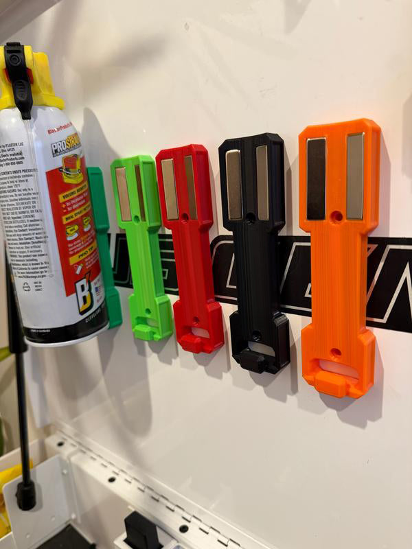 🔥NEW HOT SELLING🛠️2-Pcs Magnetic Aerosol Can Holder