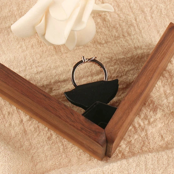 💍 Wooden Rotating Engagement Ring Box